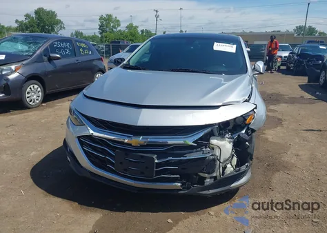 2019 Chevrolet Malibu Lt z USA, uszkodzony, nr VIN 1G1ZD5ST0KF120020